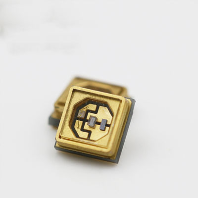 고전력 0.5W-1W UVC LED 칩, 254nm 파장, ALN 구리 기판